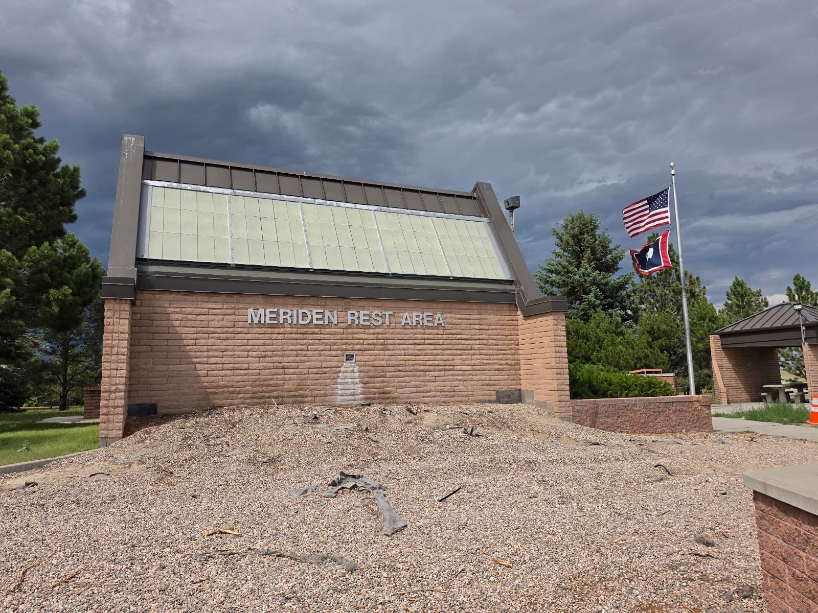 WY US85 Meriden Rest Area - E/W Bidirectional on US-85